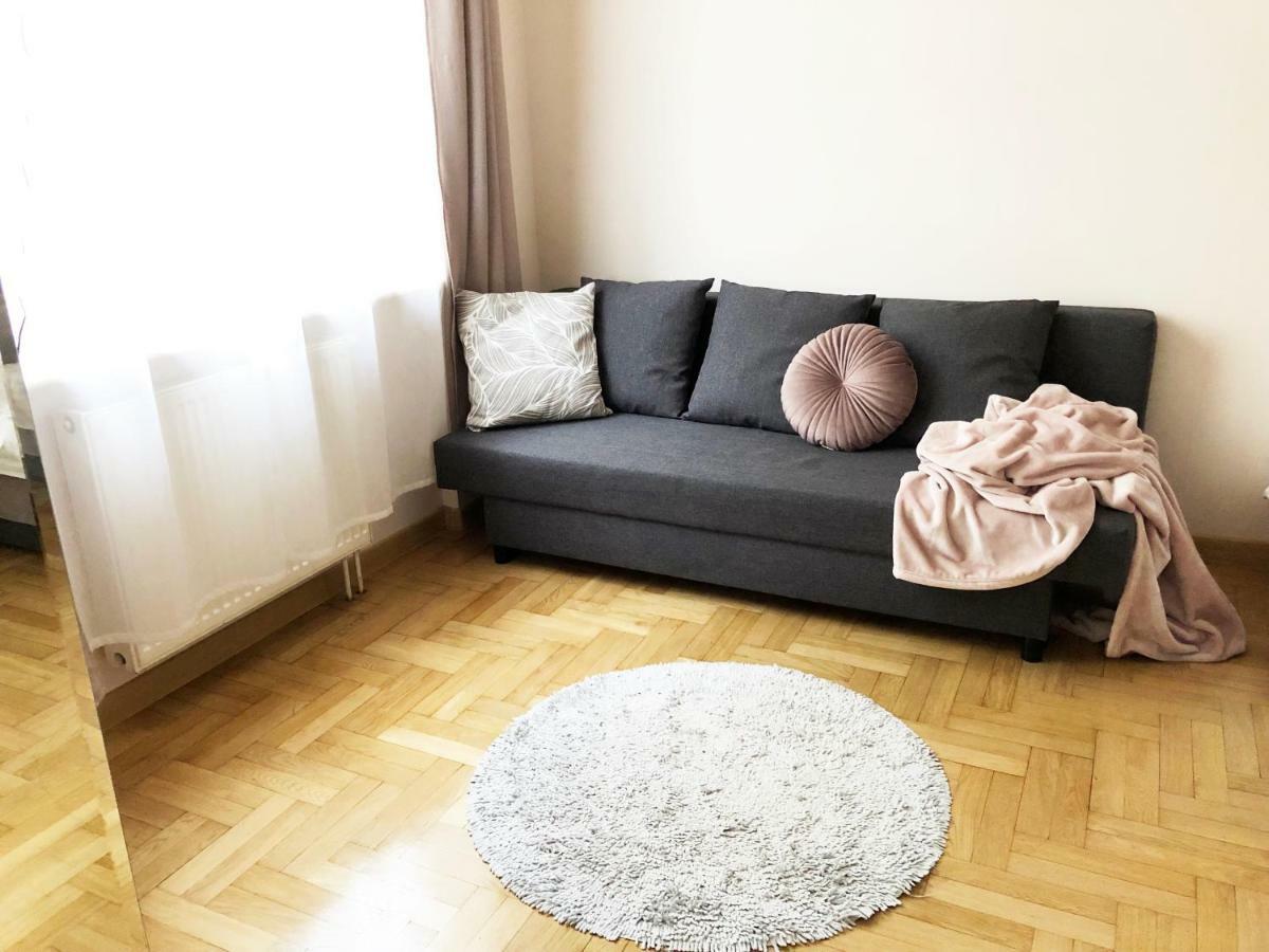 Sienna 93 - Cozy Studio By Homeprime Warsaw Luaran gambar