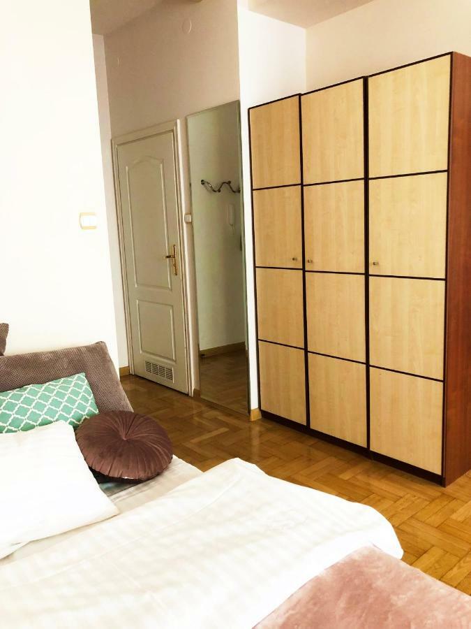 Sienna 93 - Cozy Studio By Homeprime Warsaw Luaran gambar